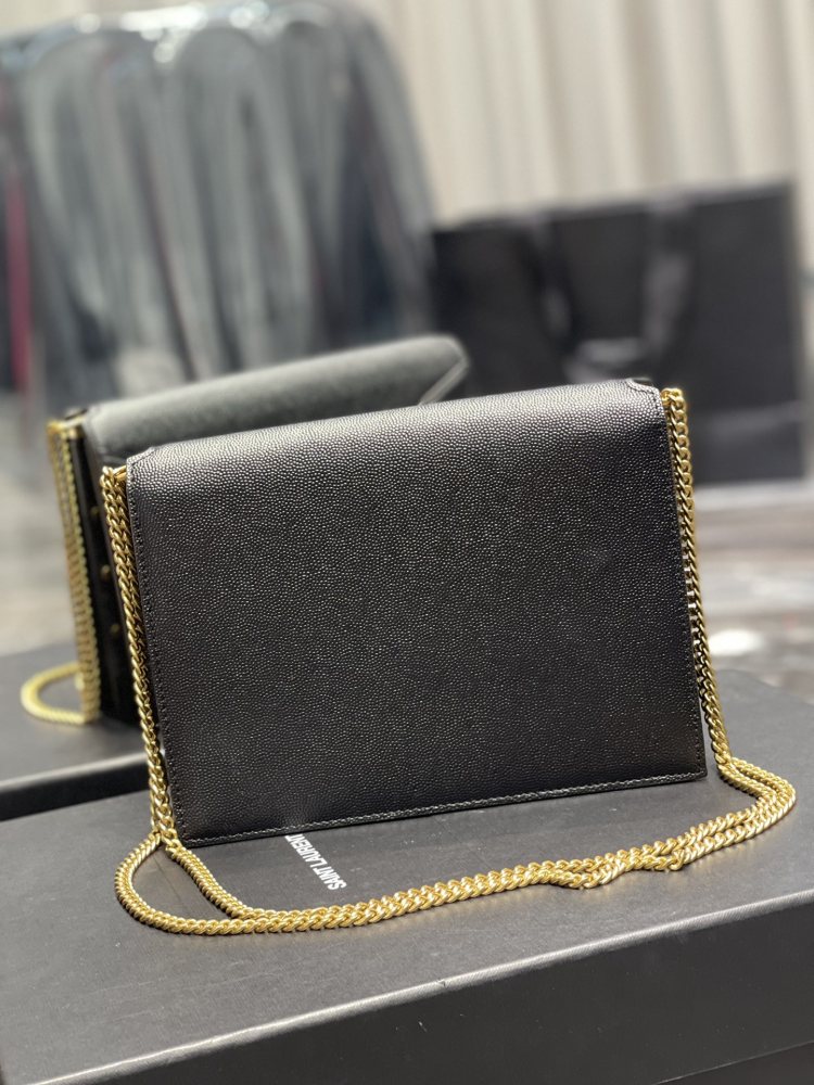 Saint Laurent 𝑪𝑨𝑺𝑺𝑨𝑵𝑫𝑹𝑨 532750 Mirror Boutique