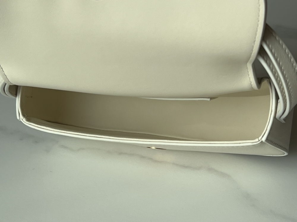 CELINE tofu lock bag 2022 mirror boutique