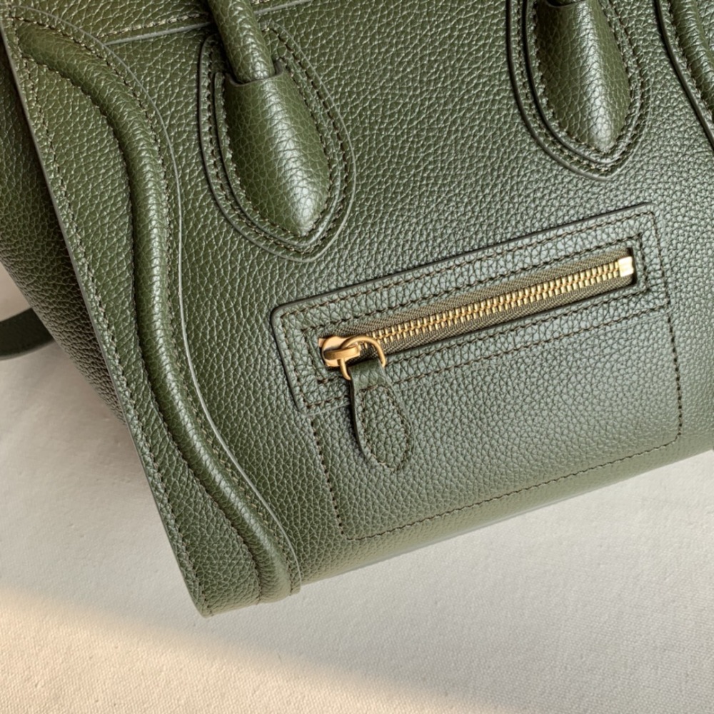 CELINE smiley bag PM 20cm 189243 mirror boutique