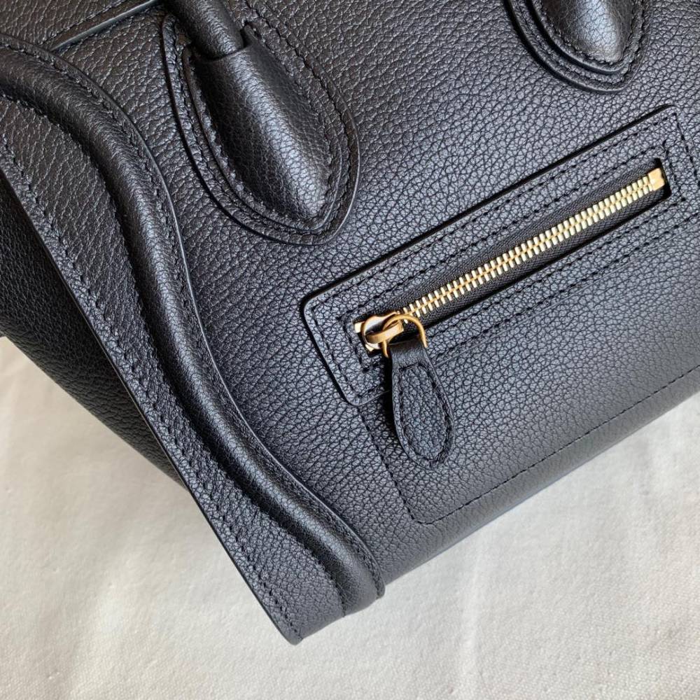 CELINE smiley bag PM 20cm 189243 mirror boutique