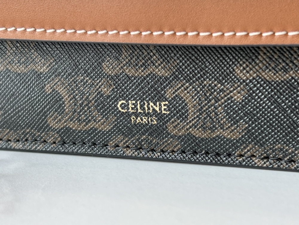 CELINE WOC mirror boutique