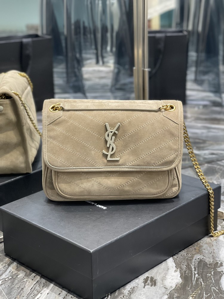 Saint Laurent Niki 498894 Mirror Boutique