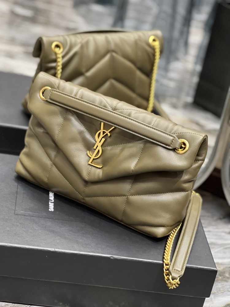 Yves Saint Laurent Loulou puffer 29cm 577476 Mirror Boutique