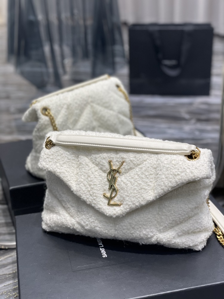 Yves Saint Laurent Loulou puffer 29cm 577476 Mirror Boutique