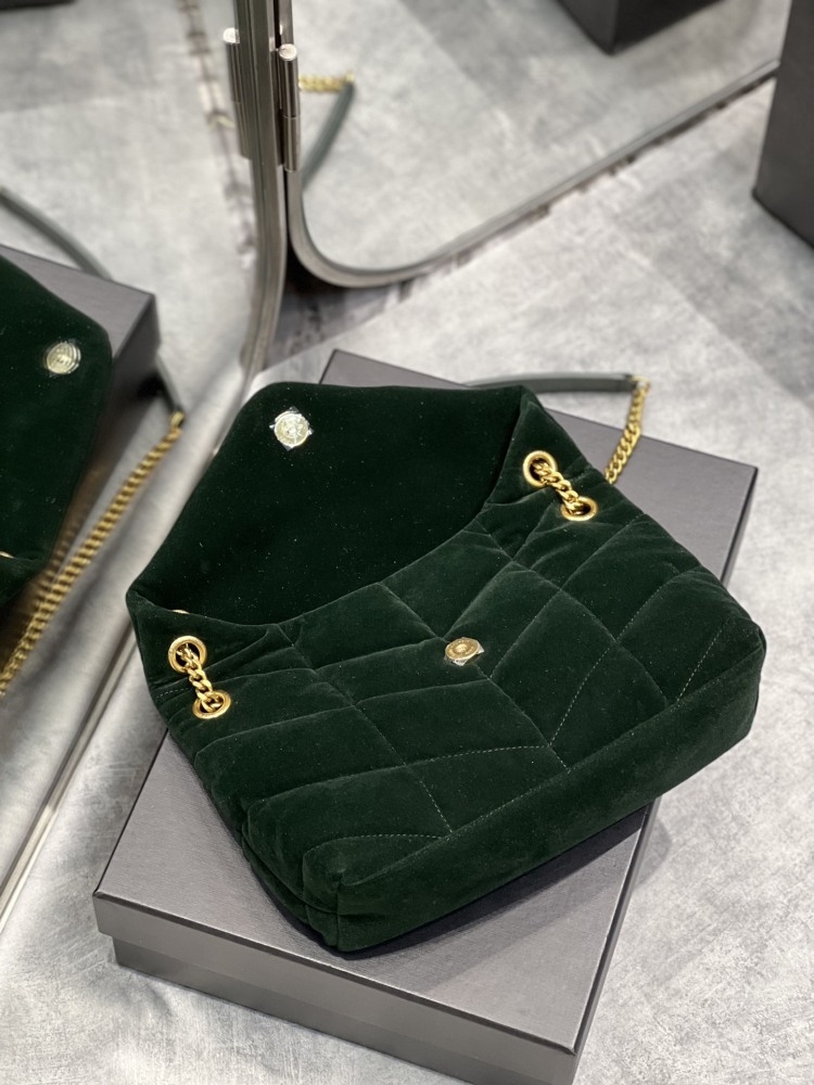 Yves Saint Laurent Loulou puffer 29cm 577476 Mirror Boutique