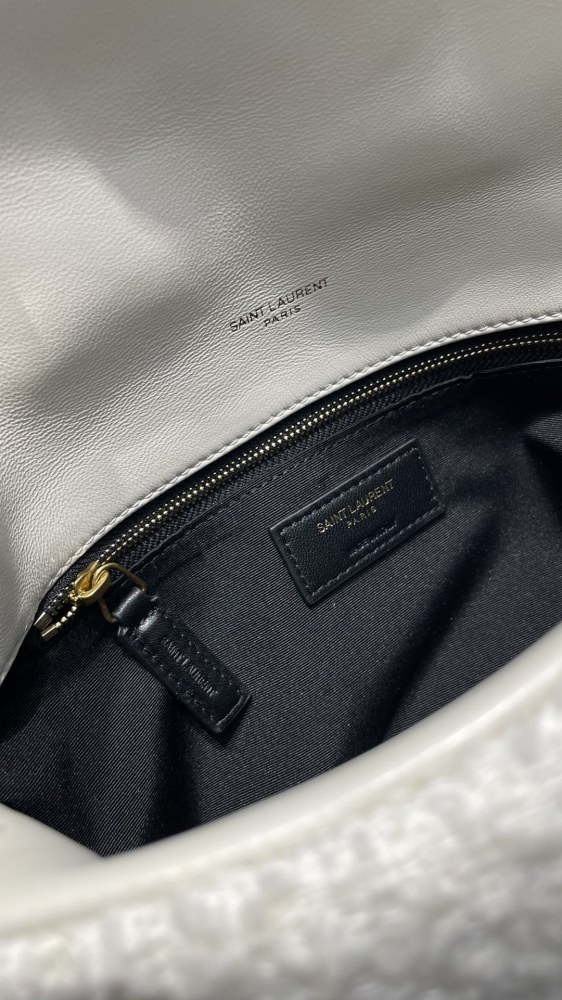 Yves Saint Laurent Loulou puffer 29cm 577476 Mirror Boutique