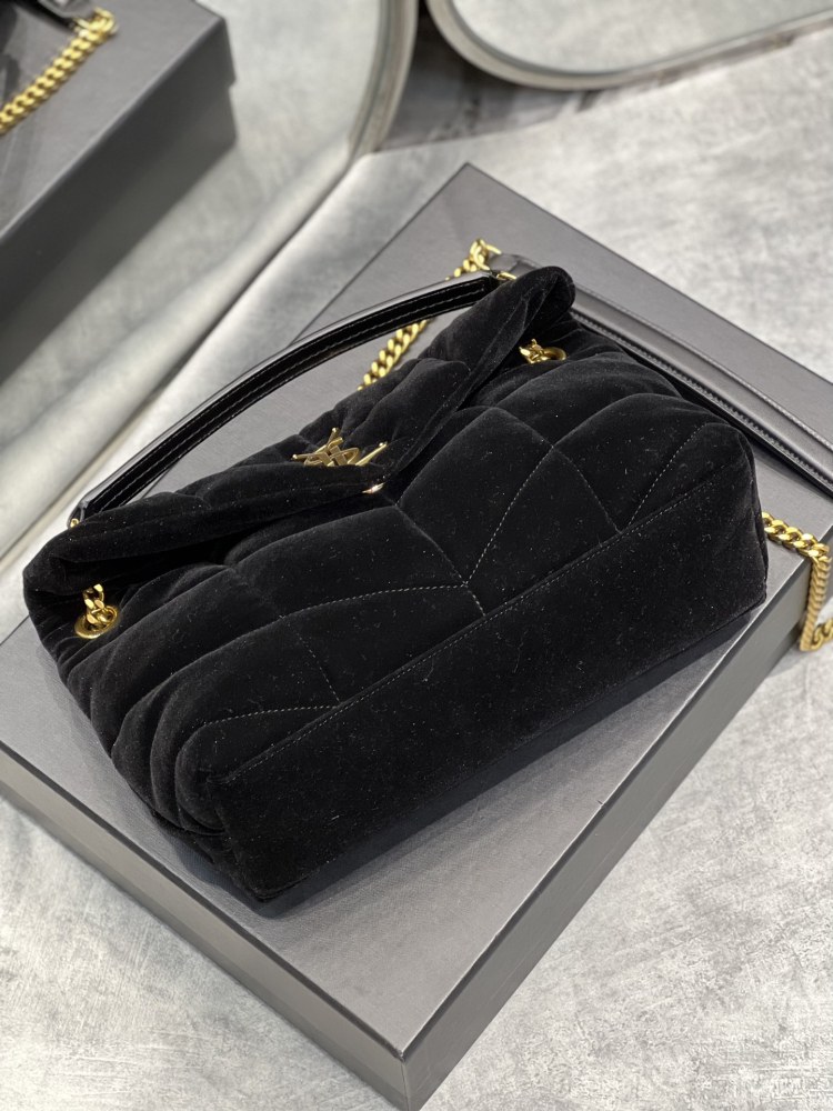 Yves Saint Laurent Loulou puffer 29cm 577476 Mirror Boutique