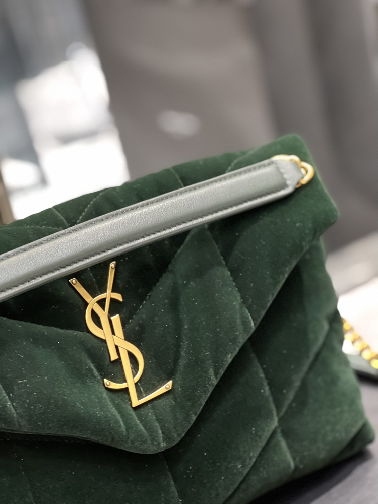 Yves Saint Laurent Loulou puffer 29cm 577476 Mirror Boutique