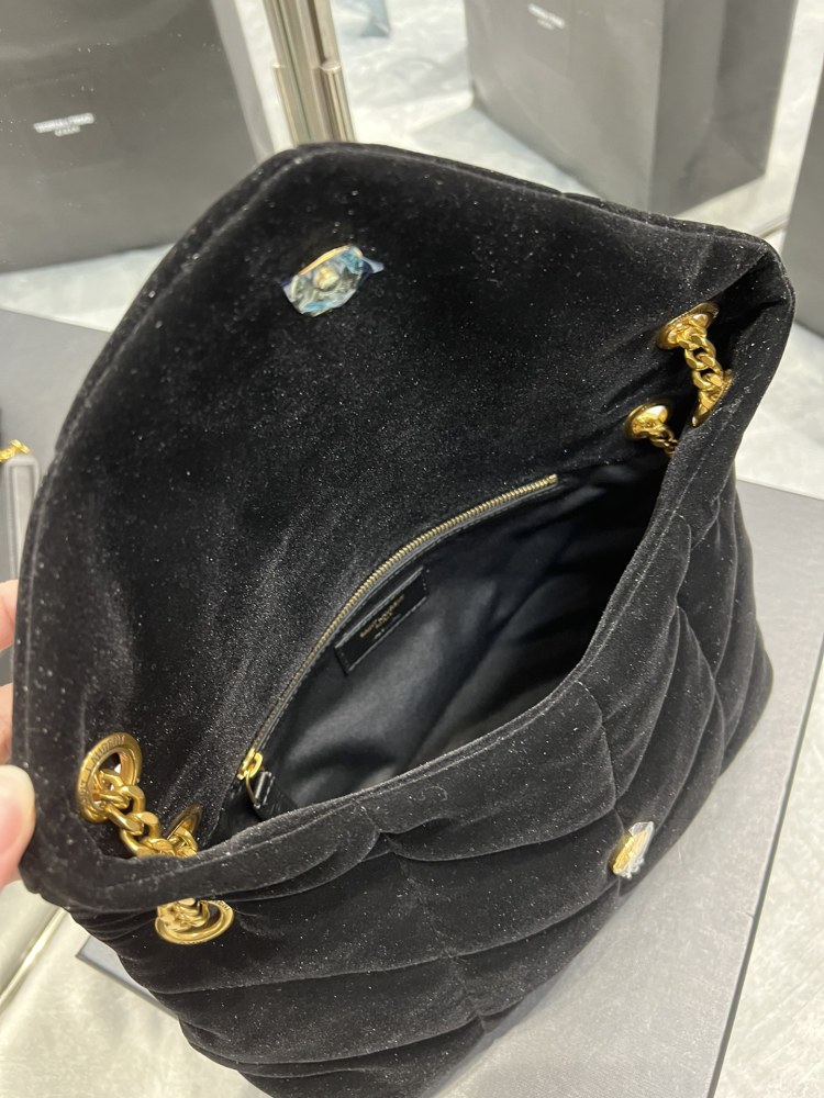 Yves Saint Laurent Loulou puffer 29cm 577476 Mirror Boutique