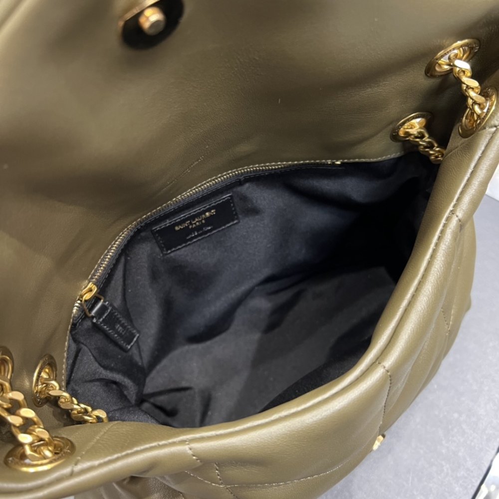 Yves Saint Laurent Loulou puffer 29cm 577476 Mirror Boutique