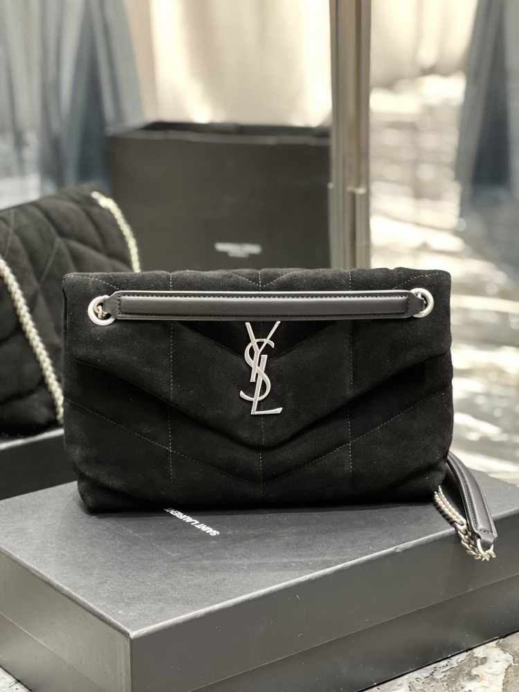 Yves Saint Laurent Loulou puffer 29cm 577476 Mirror Boutique