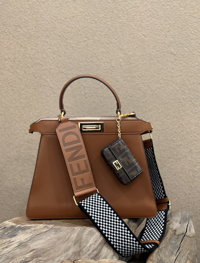 Fendi New Style Peekaboo 70193 GM I see U Mirror Boutique