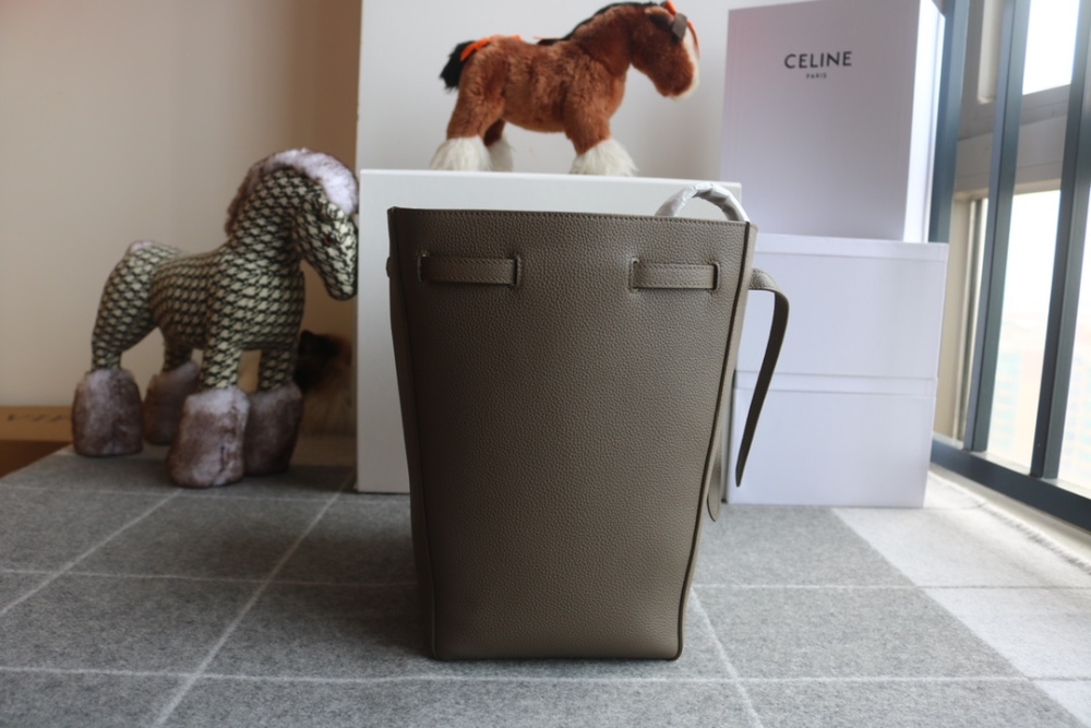 CELINE CABAS PHANTOM 189023 mirror boutique