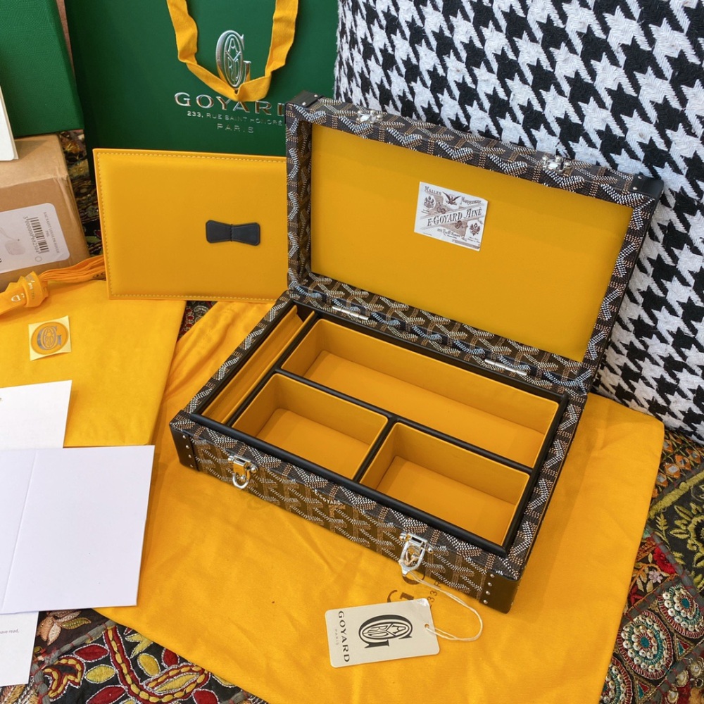 GOYARD VENDOME Jewelry Box Mirror Boutique