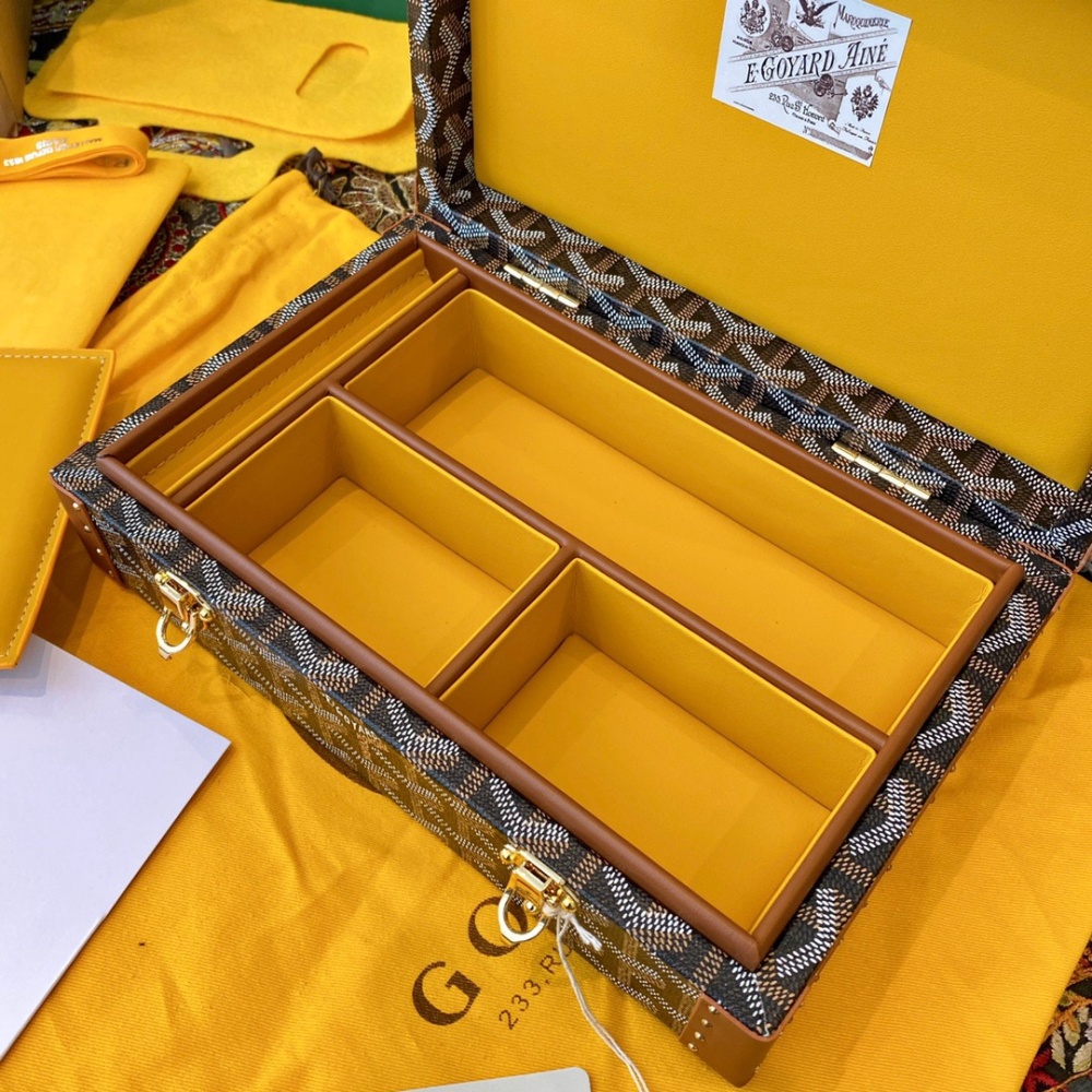 GOYARD VENDOME Jewelry Box Mirror Boutique