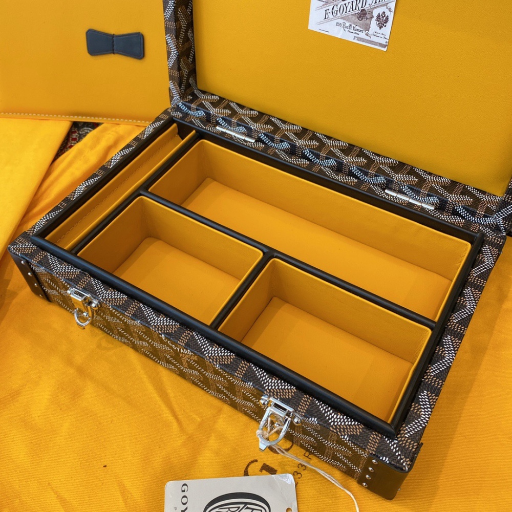 GOYARD VENDOME Jewelry Box Mirror Boutique
