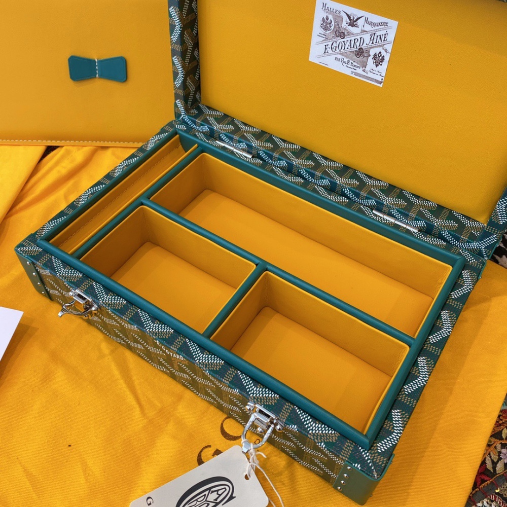 GOYARD VENDOME Jewelry Box Mirror Boutique