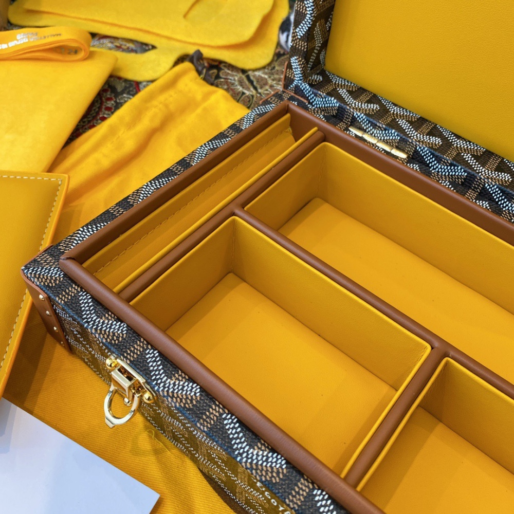 GOYARD VENDOME Jewelry Box Mirror Boutique