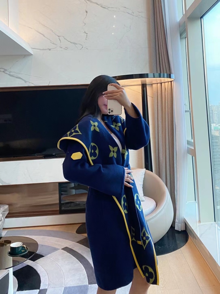 Louis Vuitton long floret hooded cashmere coat