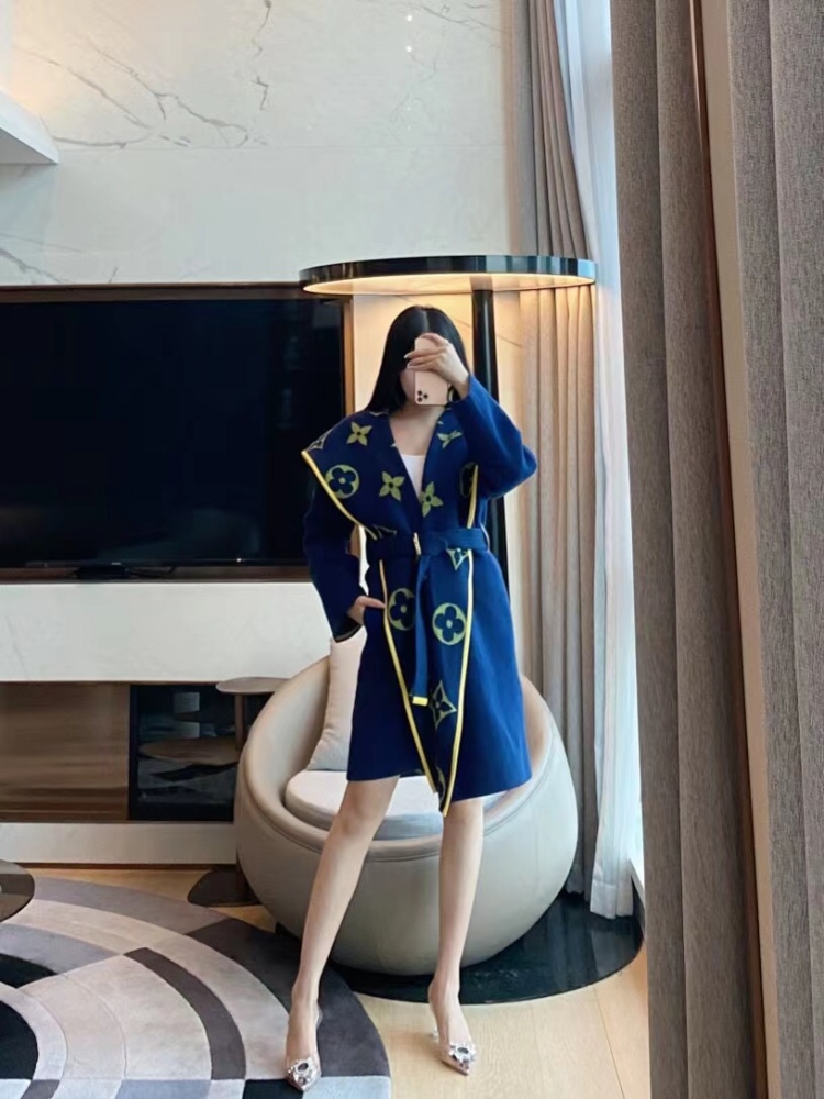 Louis Vuitton long floret hooded cashmere coat
