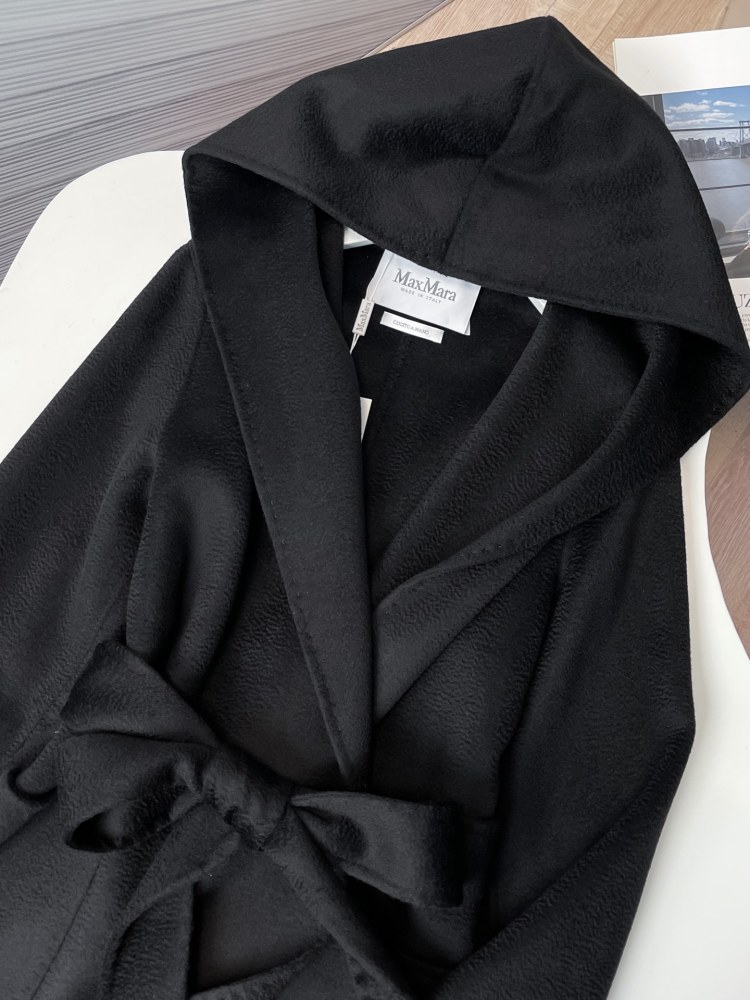 Maxmara Classic Hooded Cropped Water Ripple Coat