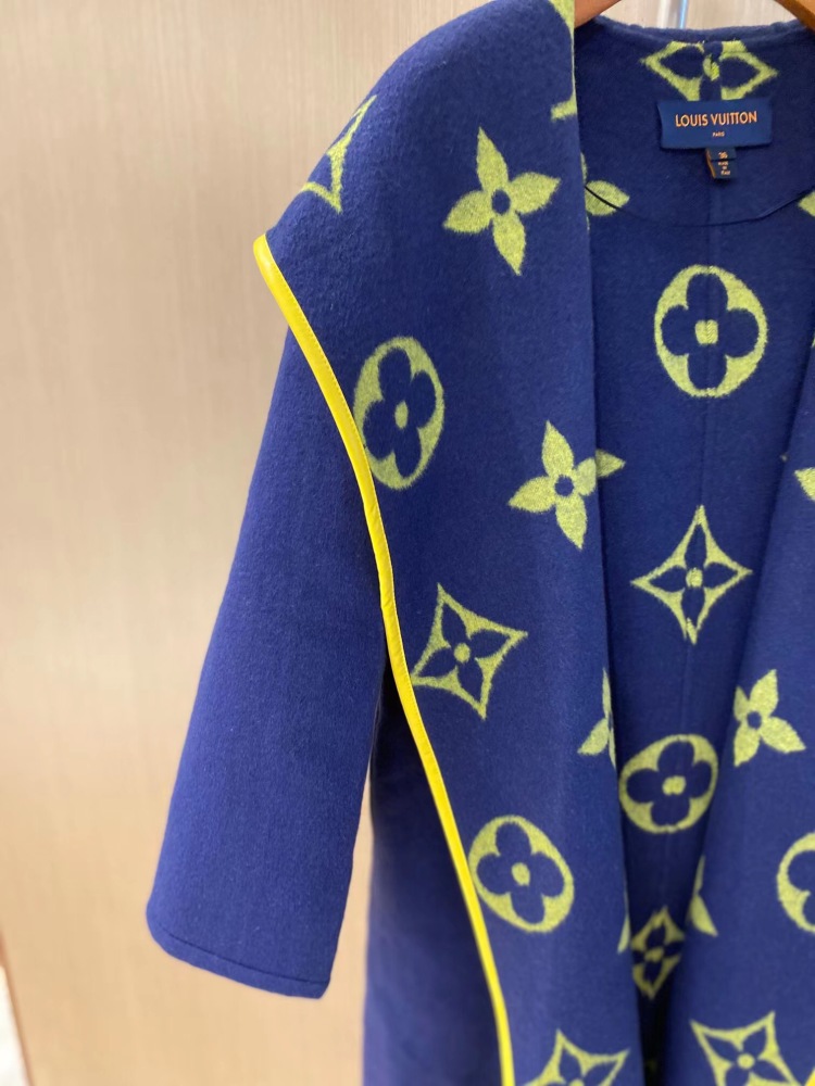 Louis Vuitton long floret hooded cashmere coat
