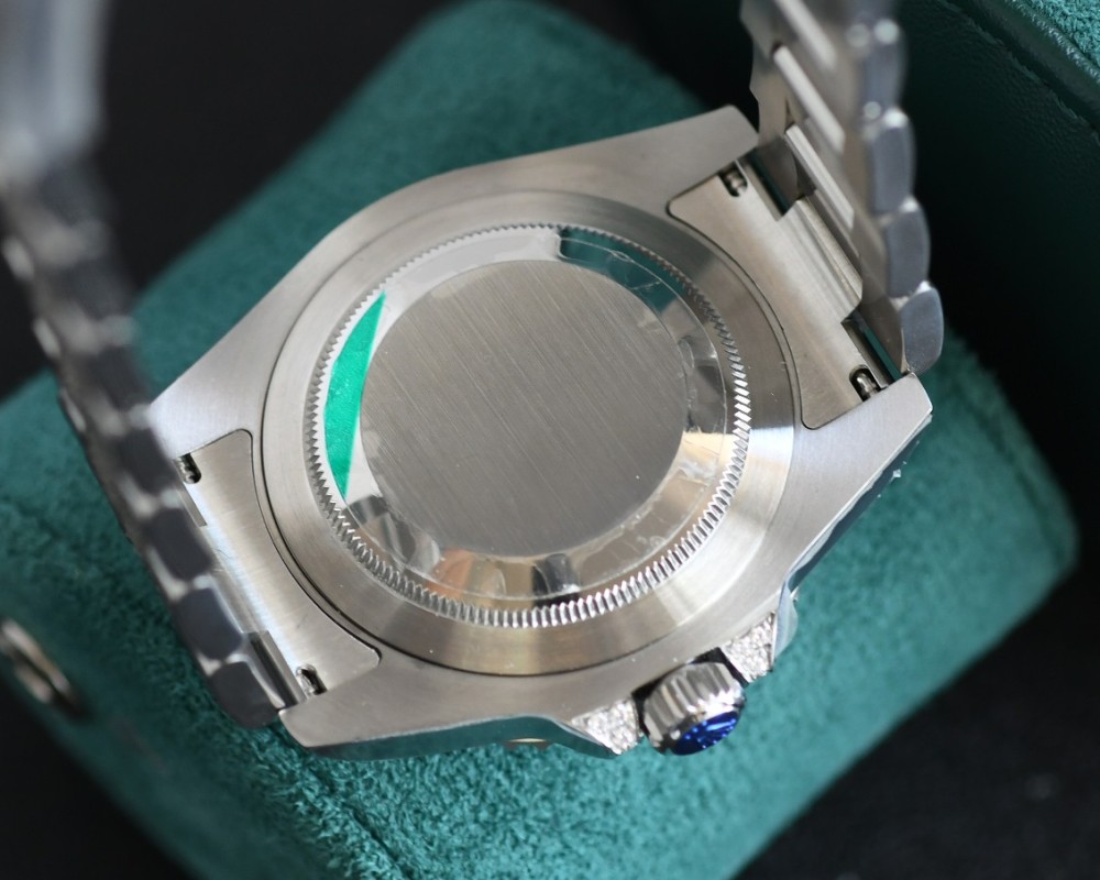 Rolex Replica GMT-Master M126720VTNR Rear Diamond Edition 40MM