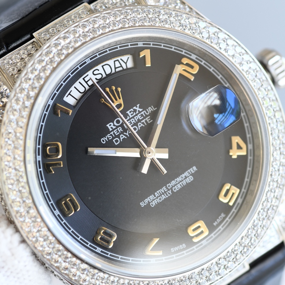 ROLEX Datejust Gypsophila Alligator Leather Watches 40MM