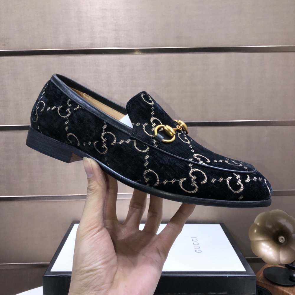 GUCCI Men'svelvet beanie shoes