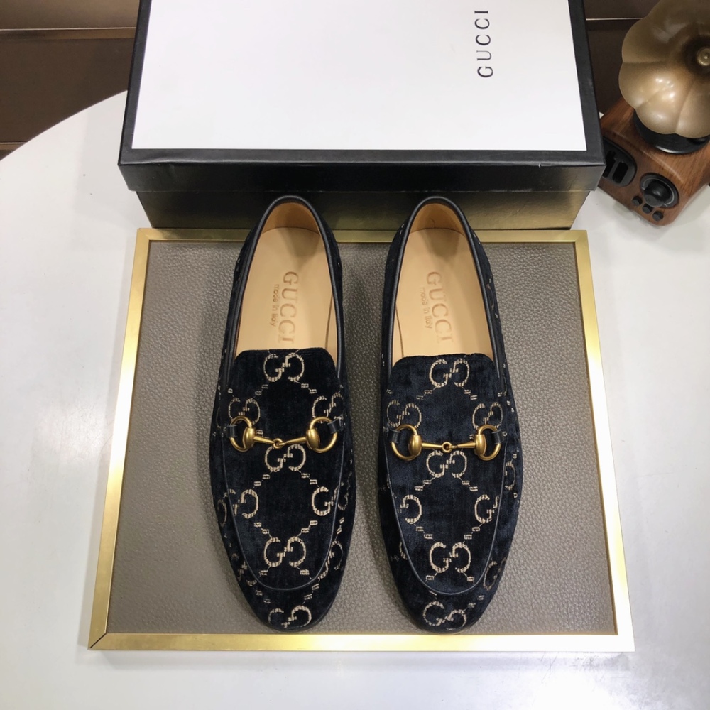 GUCCI Men'svelvet beanie shoes