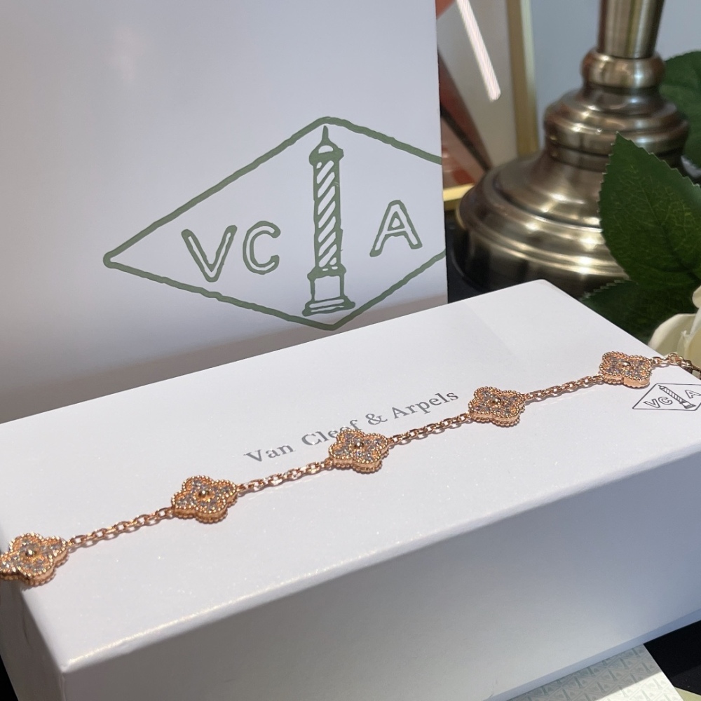VCA bracelets