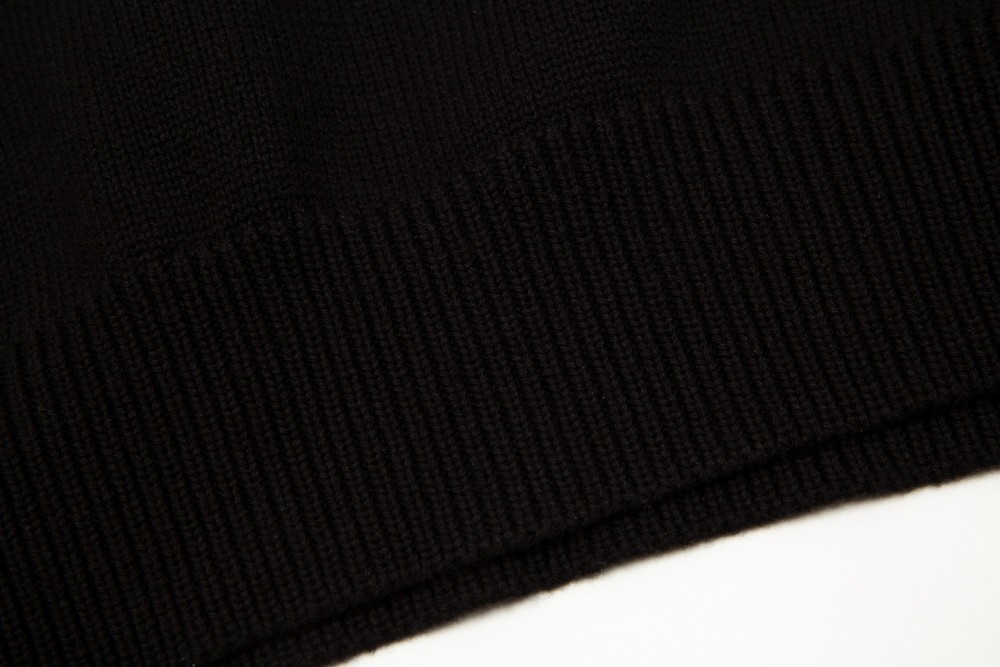 Burberry men's and women's sweater