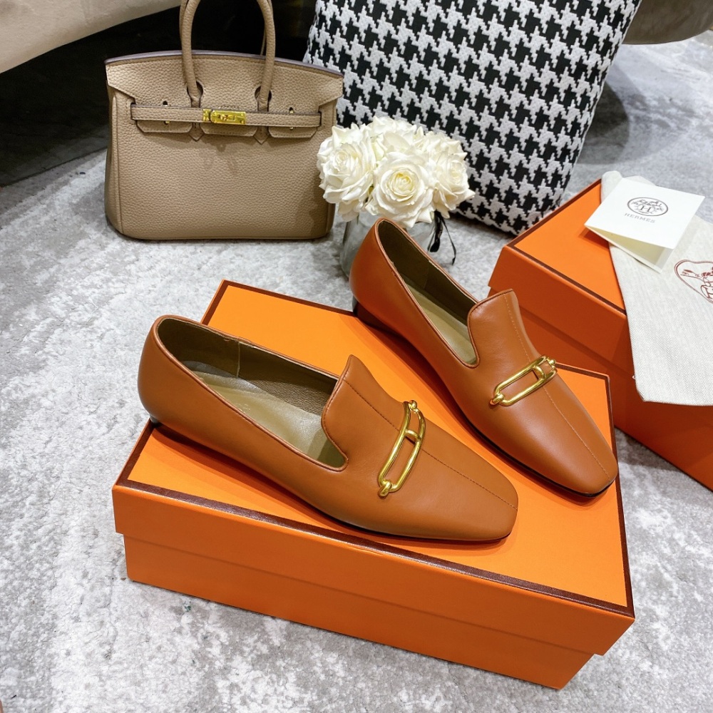 Hermes flat shoes