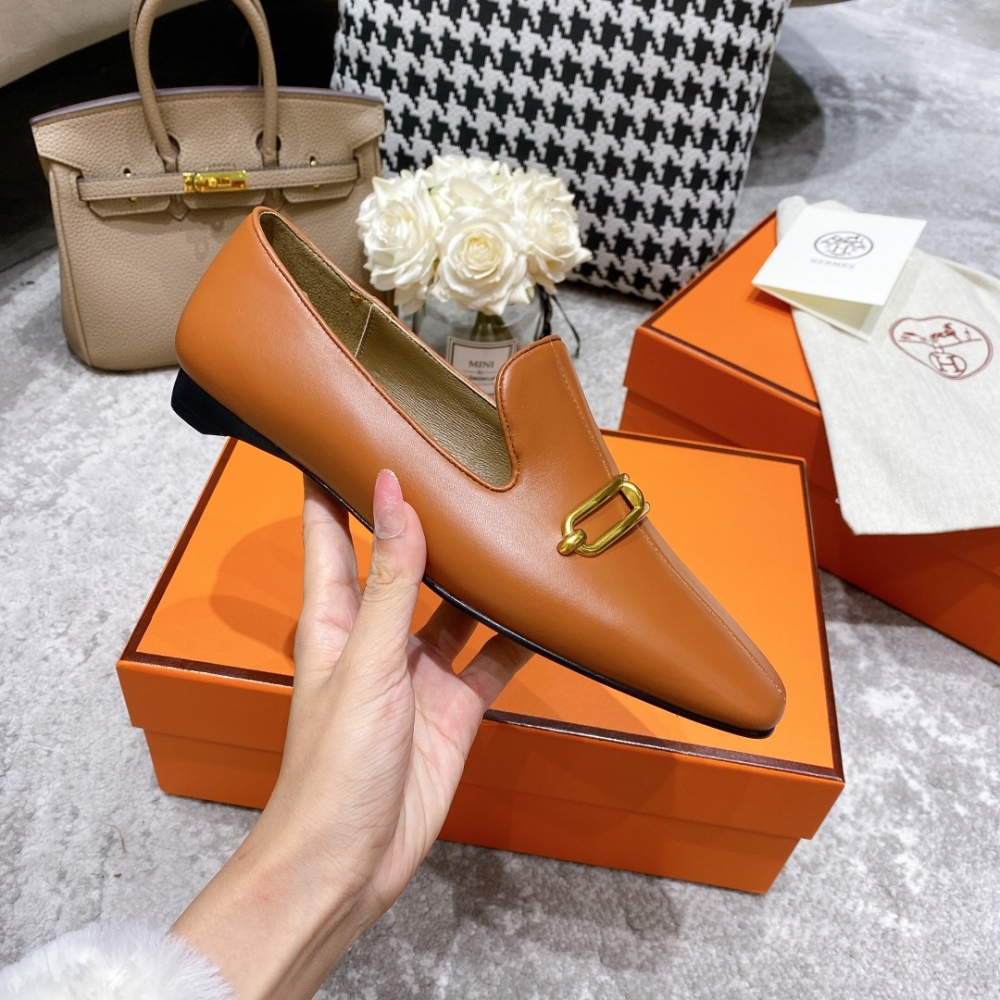 Hermes flat shoes