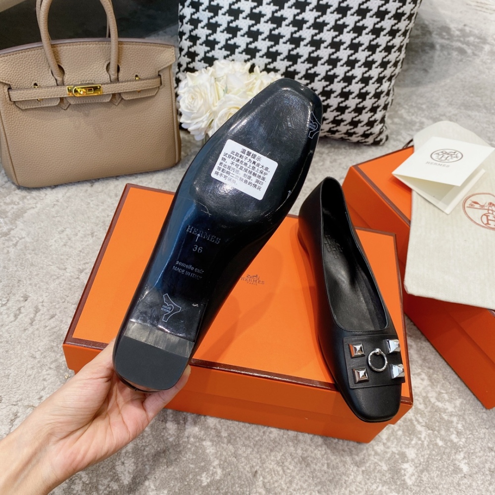 Hermes flat shoes