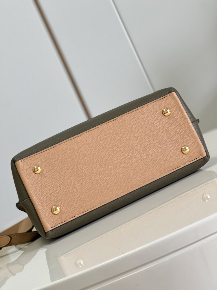 Louis Vuitton Lockme Ever BB PM M20797 mirror boutique