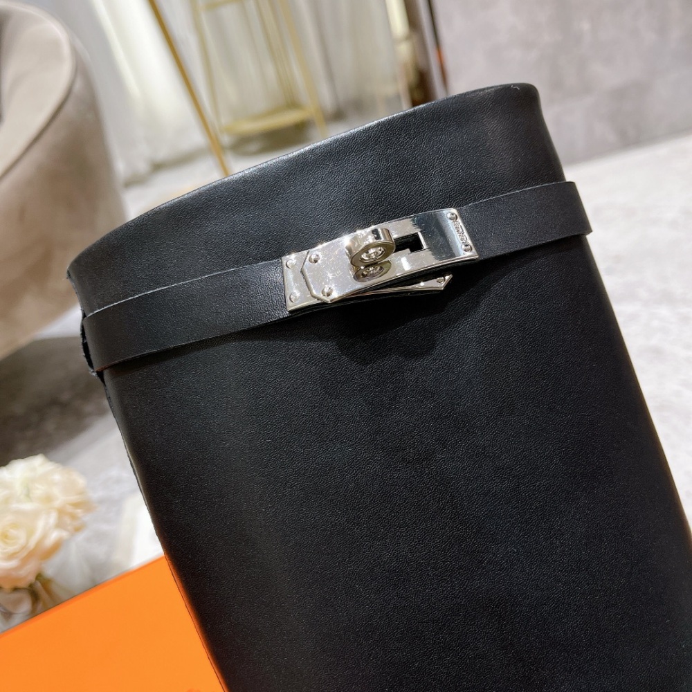 Hermes Kelly Buckle Boots