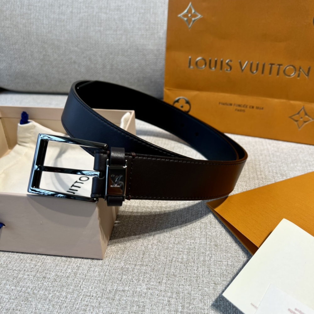 Louis Vuitton belt 3.5cm