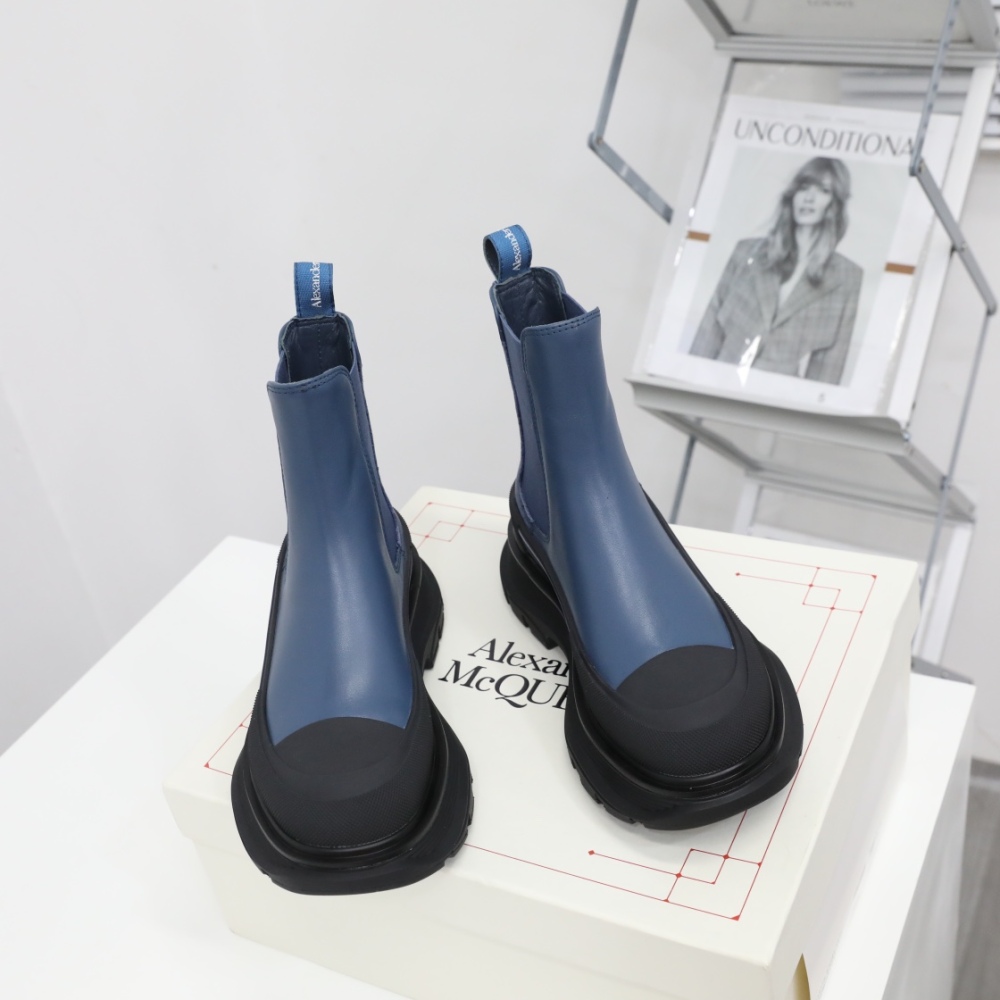 McQueen Men's and Women's Chelsea Martin Boots
