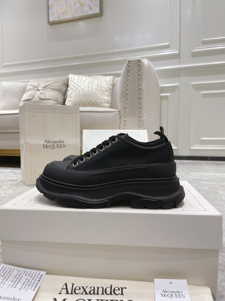 McQueen Men's and Women's Platform Leather Daddy Shoes