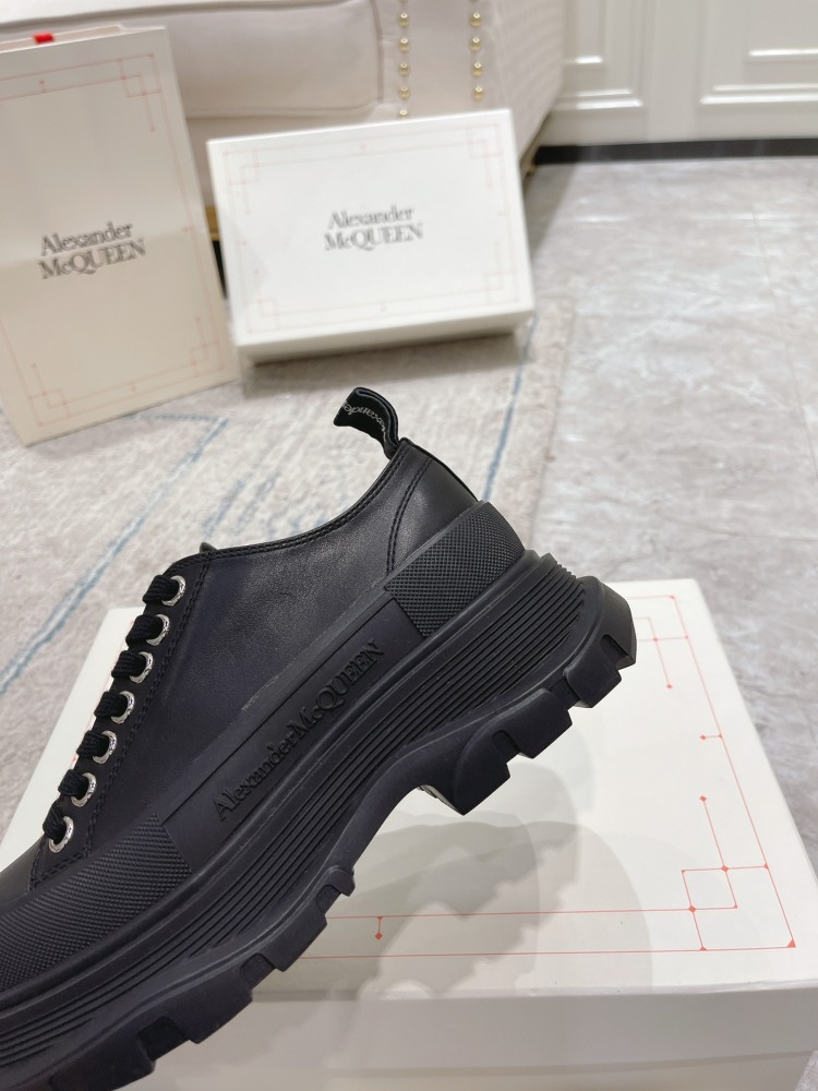 McQueen Men's and Women's Platform Leather Daddy Shoes