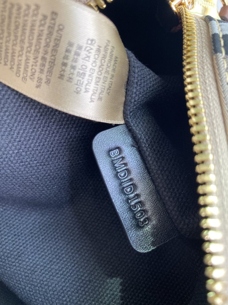 Burberry Cube Bowling 8361 Mirror Boutique