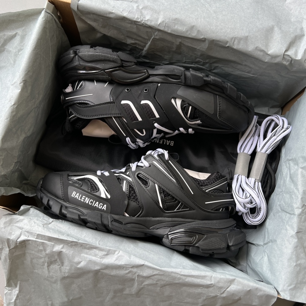 Balenciaga 3.0 Men's and Women's Track Sneaker