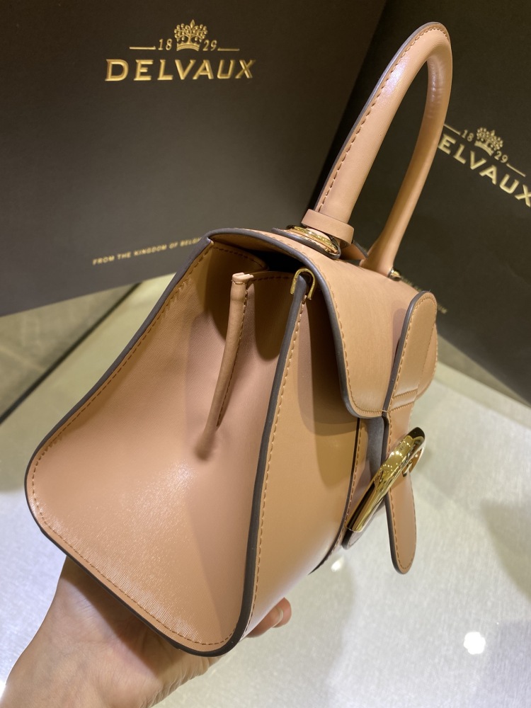 Delvaux brillant  box  Mirror Boutique