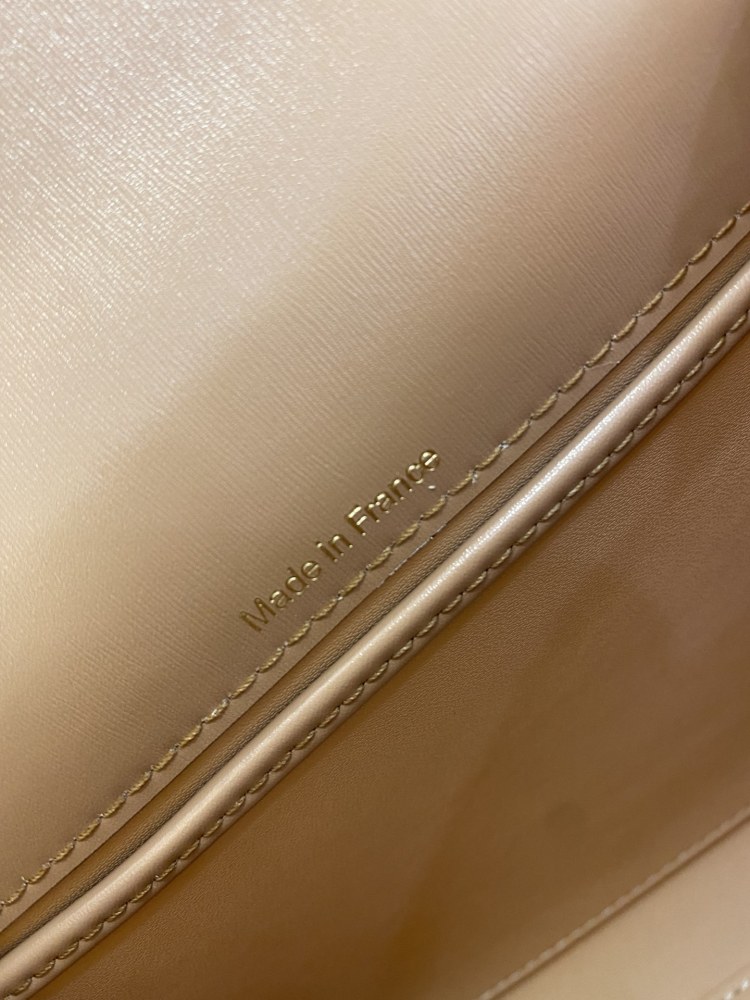 Delvaux brillant  box  Mirror Boutique