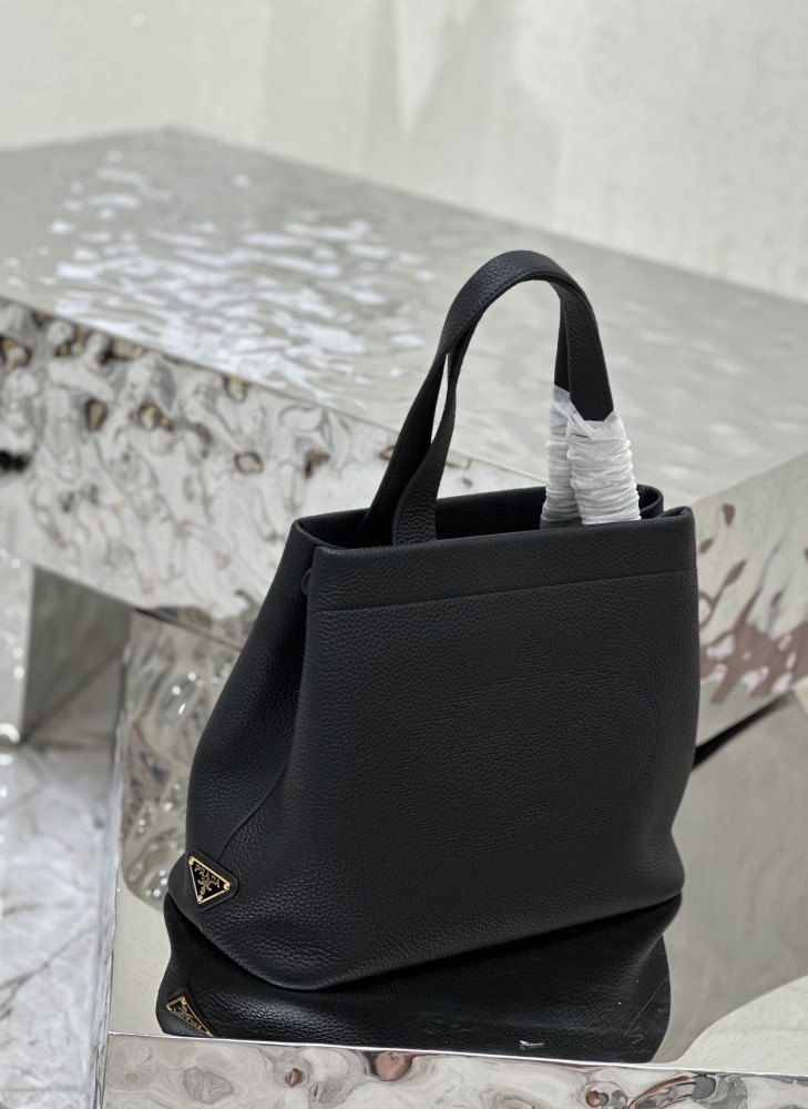 Prada new engraved logo handbag 1BG384  Mirror Boutique
