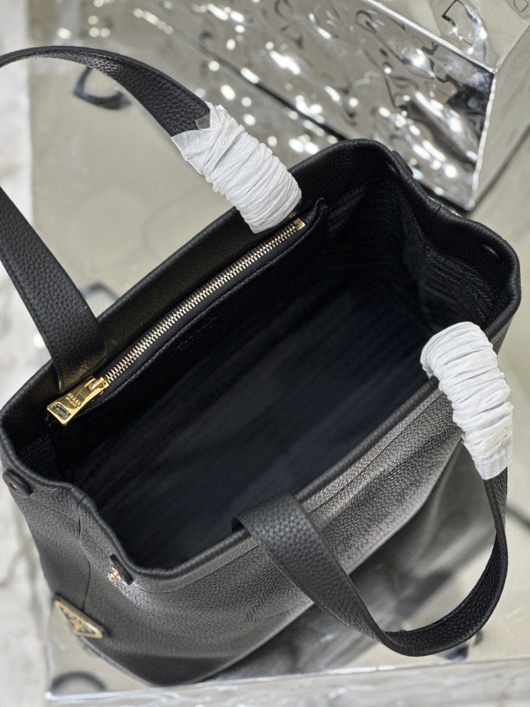 Prada new engraved logo handbag 1BG384  Mirror Boutique
