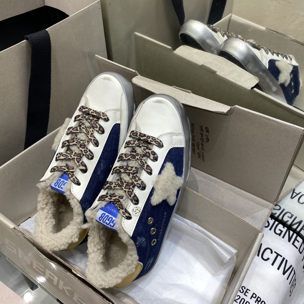 GGDB men's and women's sneakers(golden goose)