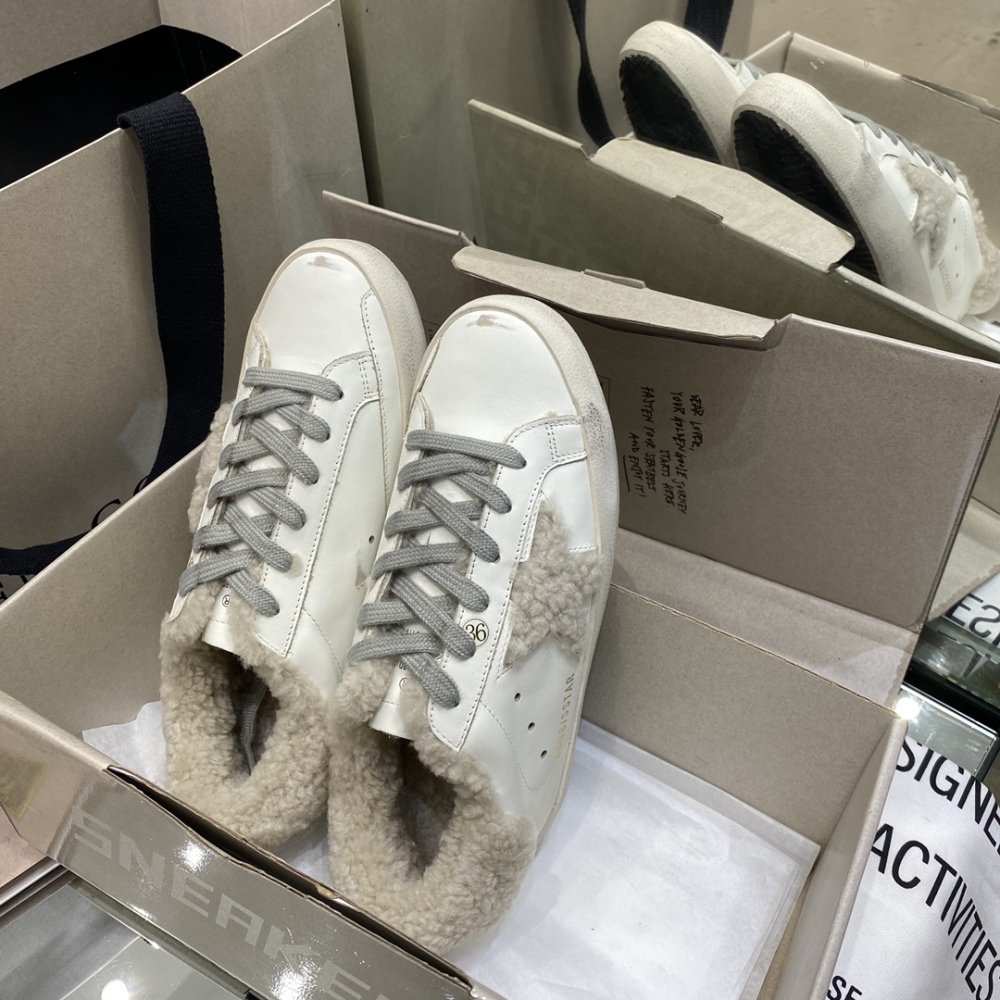 GGDB men's and women's sneakers(golden goose)