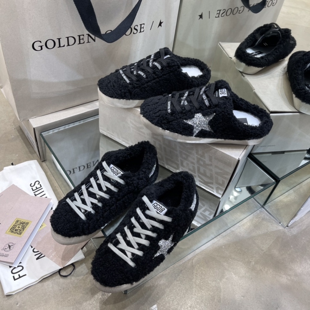 GGDB men's and women's sneakers(golden goose)